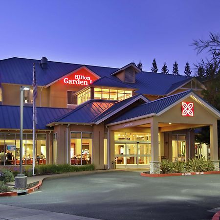 Hilton Garden Inn Sonoma County Airport Санта Роза Екстериор снимка