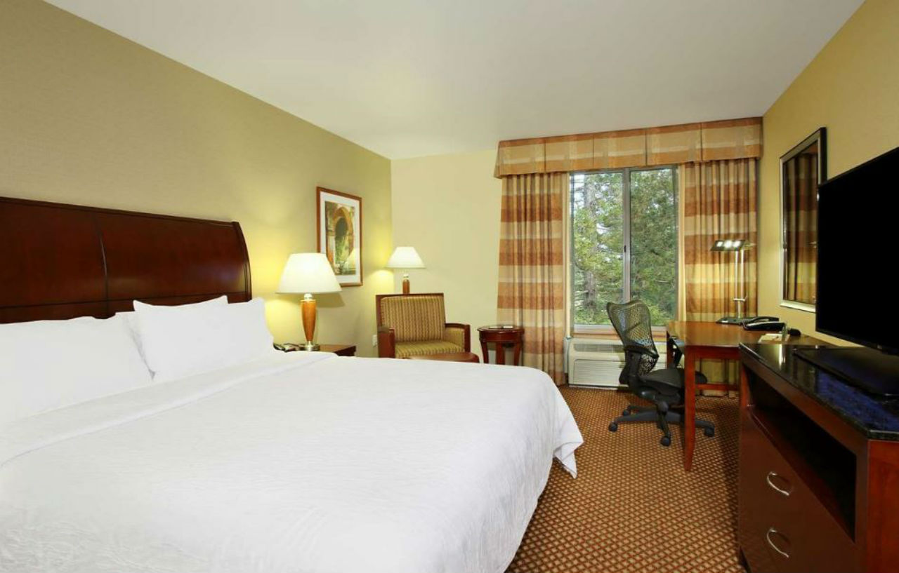 Hilton Garden Inn Sonoma County Airport Санта Роза Екстериор снимка